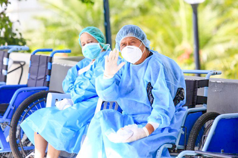 10 salvadoreños más se suman a los recuperados de COVID19 del Hospital San Rafael 10-salvadorenos-mas-se-suman-a-los-recuperados-de-covid19-del-hospital-san-rafael